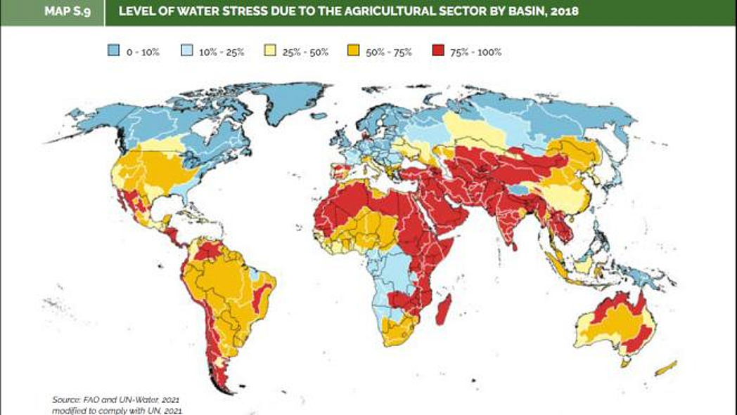 Weltkarte zeigt in verschiedenen Farbabstufungen die Ausprägung von Wasserstress, der durch die Landwirtschaft verursacht wird.